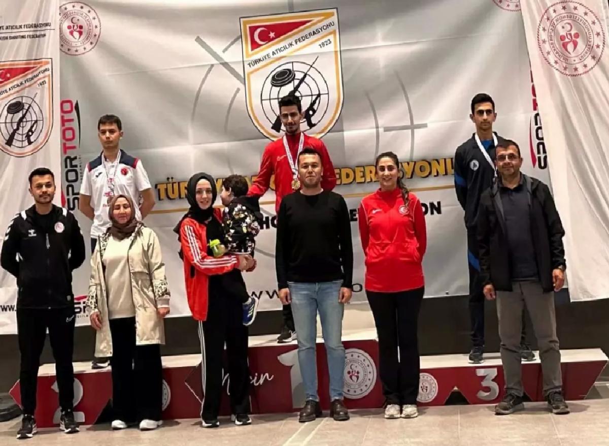 Erdemli’de Erzincanlı Atıcılardan Başarı