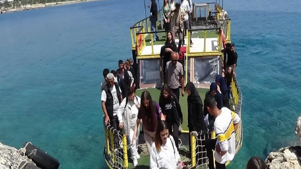 Erdemli’de Liseler Arası Bilgi Yarışması