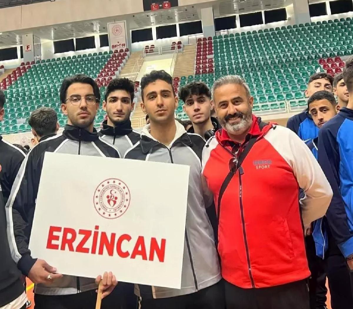 Erzincan Futsal Takımı Yarı Finale Hazırlanıyor