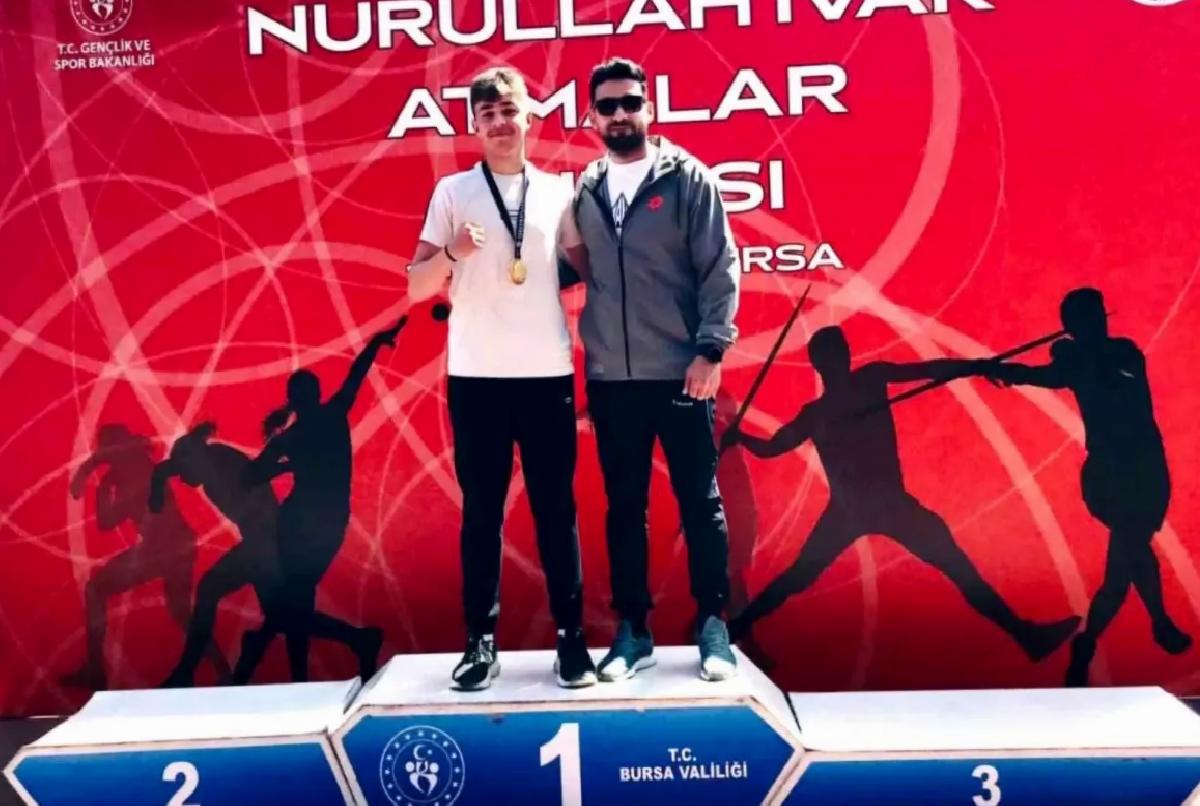 Erzincanlı Sporcular Şampiyonada Derece Elde Etti