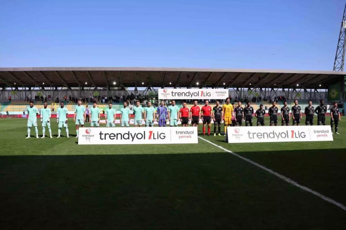 Esenler Erokspor, Kocaelispor’u 3-1 Yendi