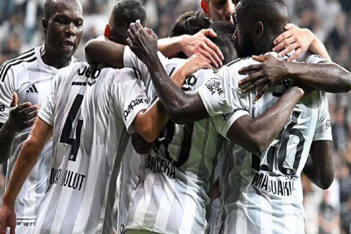 Eski Beşiktaşlı’dan itiraf: Beşiktaş’ta kalmama izin vermediler