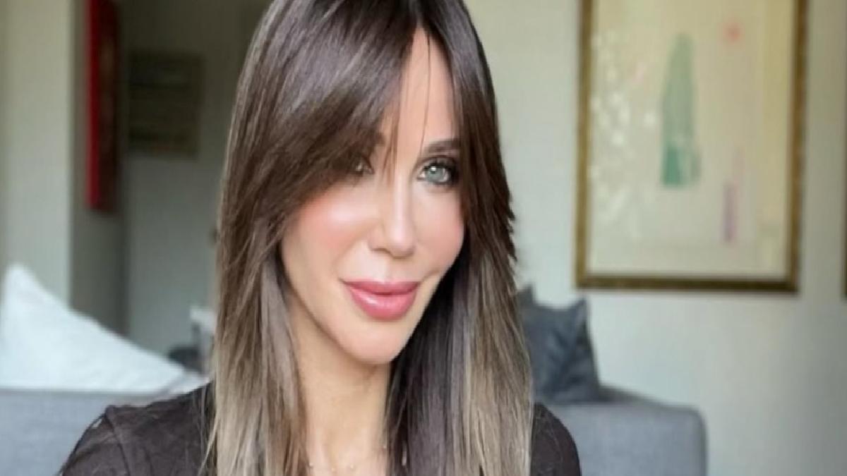 Eski manken Demet Şener’in yeni imajına beğeni yağdı