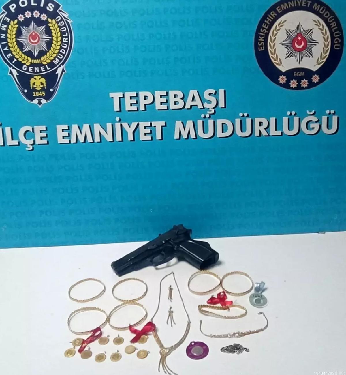 Eskişehir’de Dolandırıcılar Yakalandı