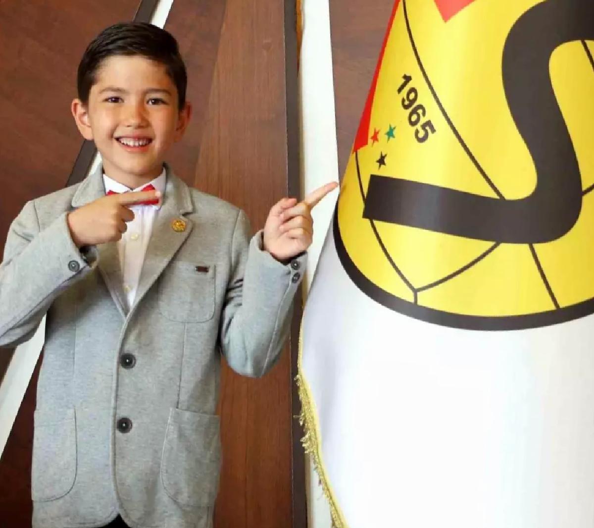 Eskişehirspor’dan Anlamlı 23 Nisan Etkinliği