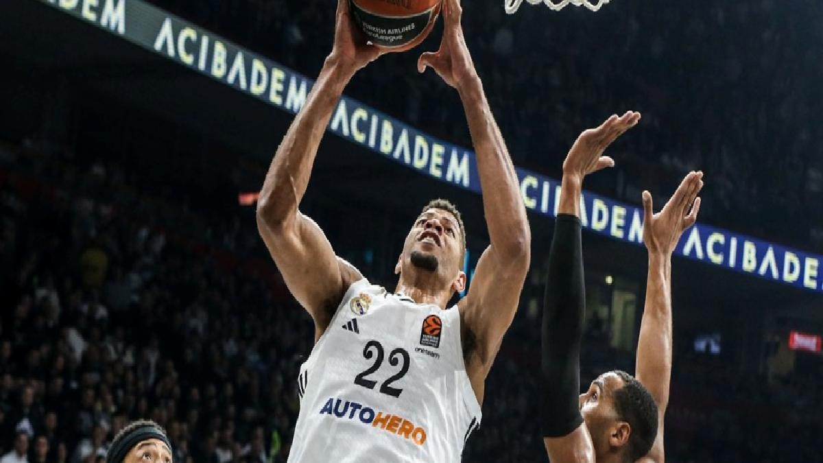 EuroLeague’de mart-nisan aylarının MVP’si Walter Tavares
