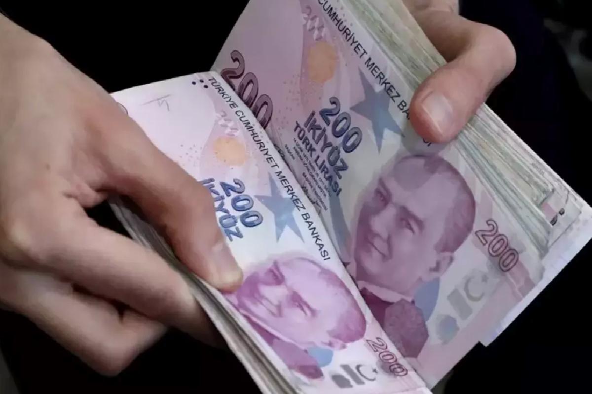 Ev kadınlarına emeklilik hakkı geliyor! Primlerin 3’te birini devlet ödeyecek