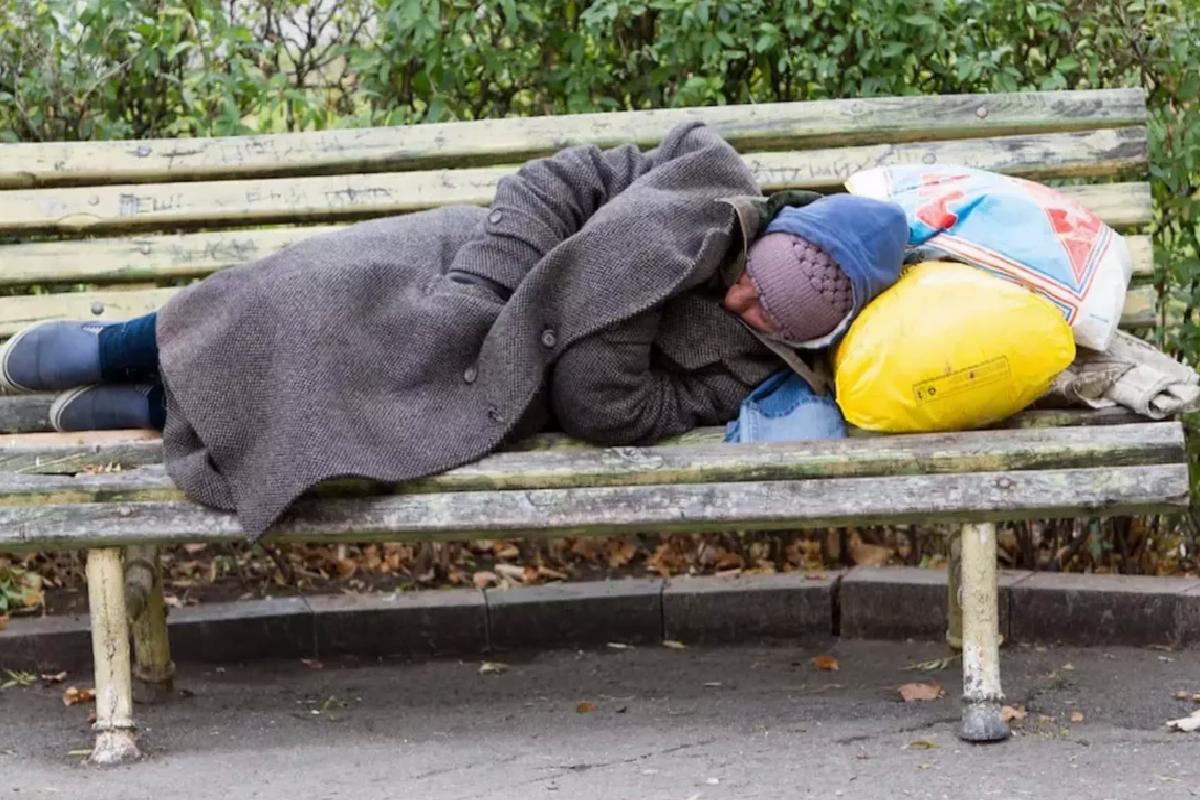Evsiz adam piyangodan 38 milyon lira kazandı