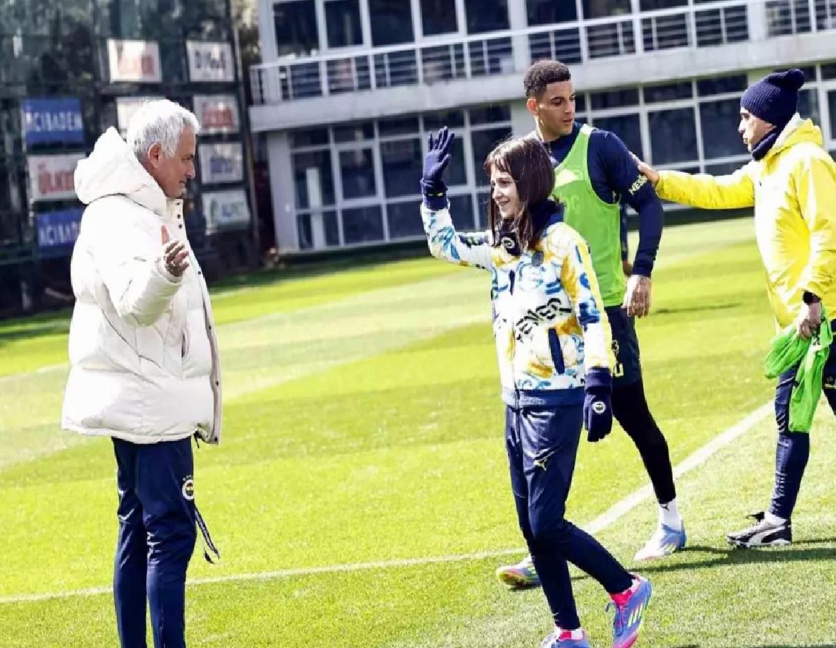 Fenerbahçe, Sivasspor Maçına Hazırlanıyor