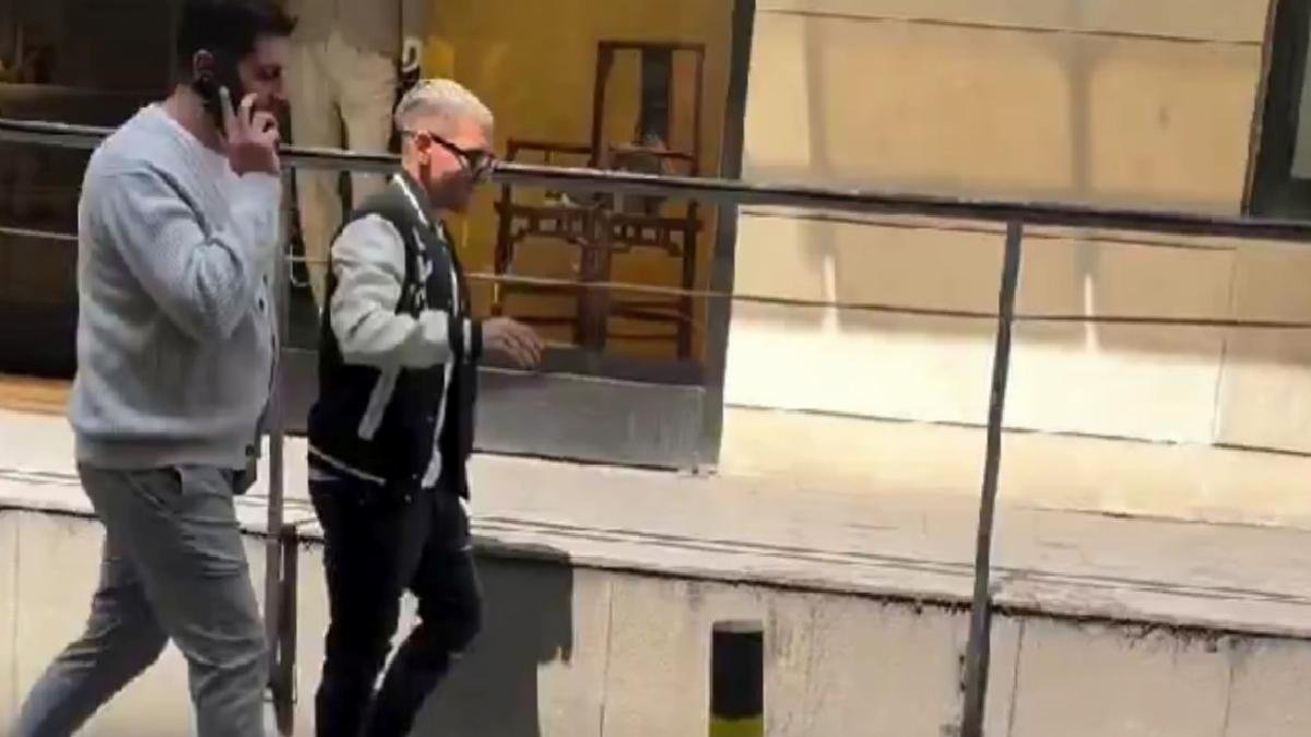 Fenerbahçe taraftarları, Lucas Torreira’ya laf attı