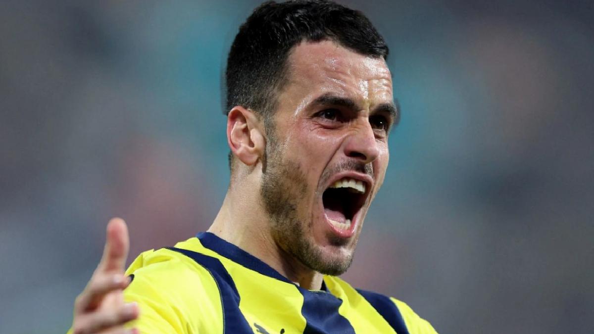 Fenerbahçe’de hedef Filip Kostic’in bonservisini almak