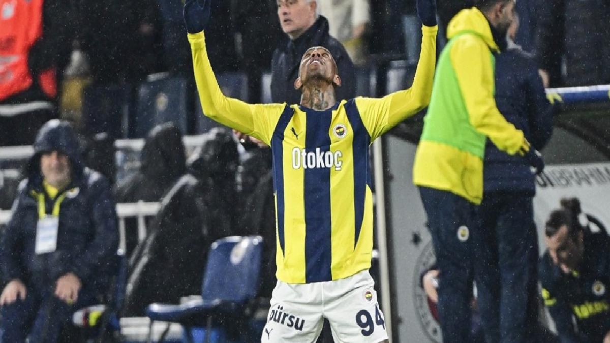 Fenerbahçe’de son haftaların formda ismi: Anderson Talisca…