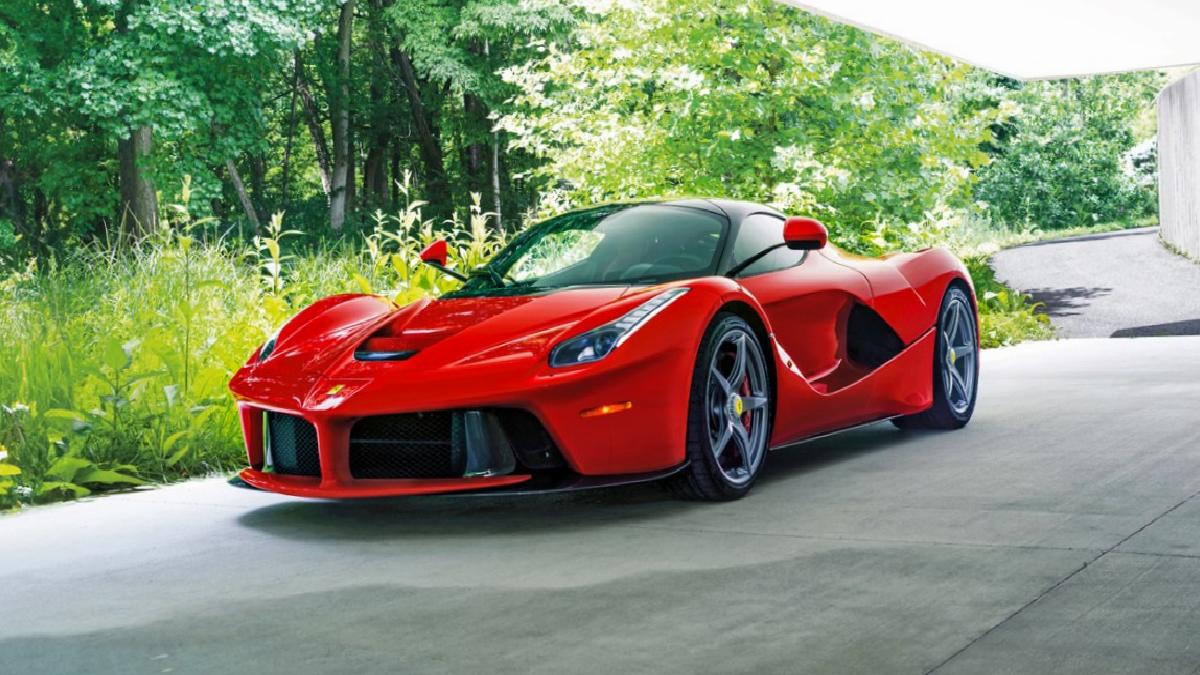 Ferrari, manuel vitesin geri dönmesini istiyor