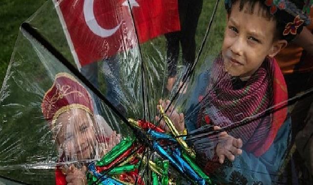 Festivalin renkleri karelere yansıdı