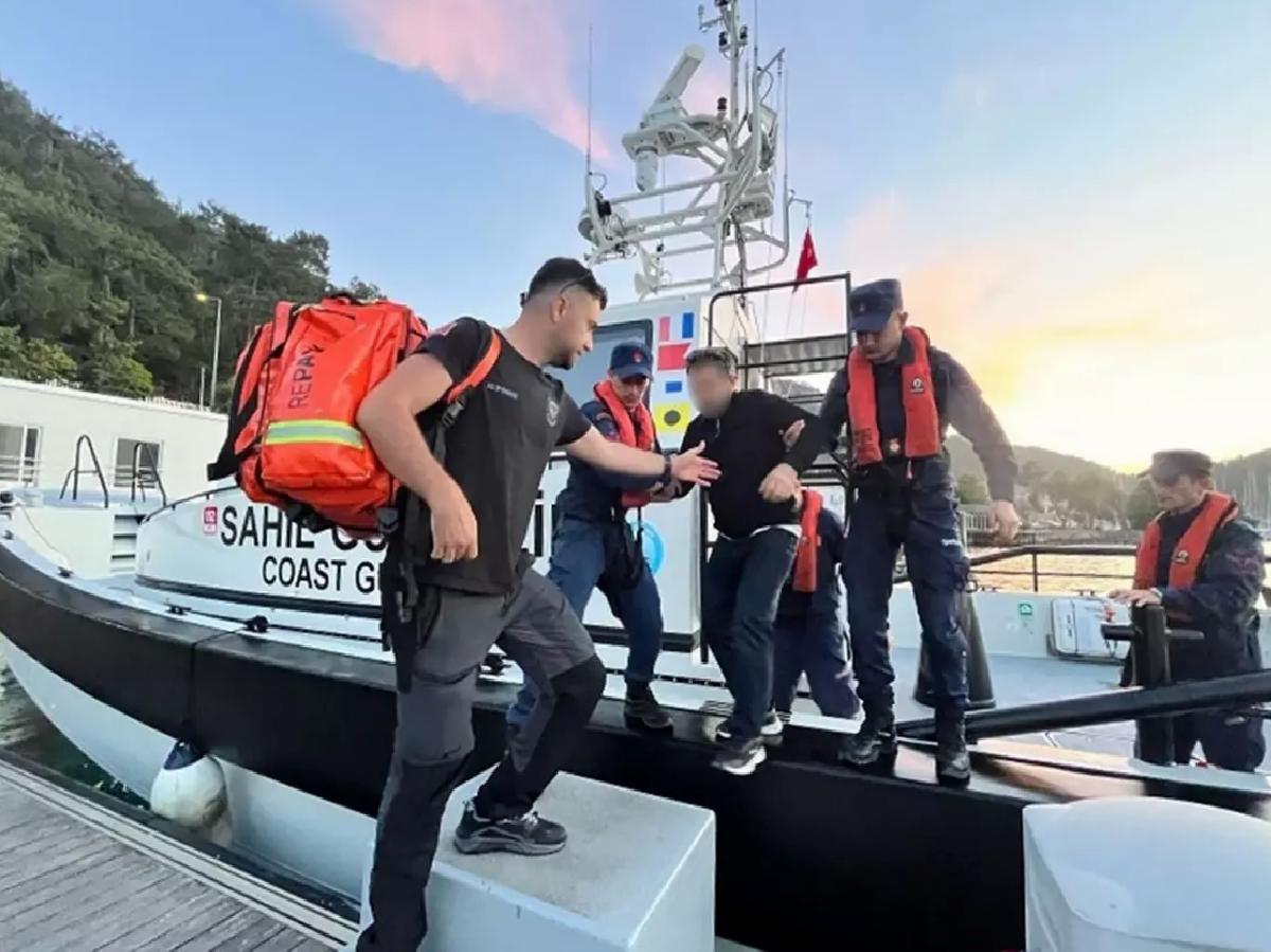 Fethiye Açıklarında Ticari Gemide Tahliye