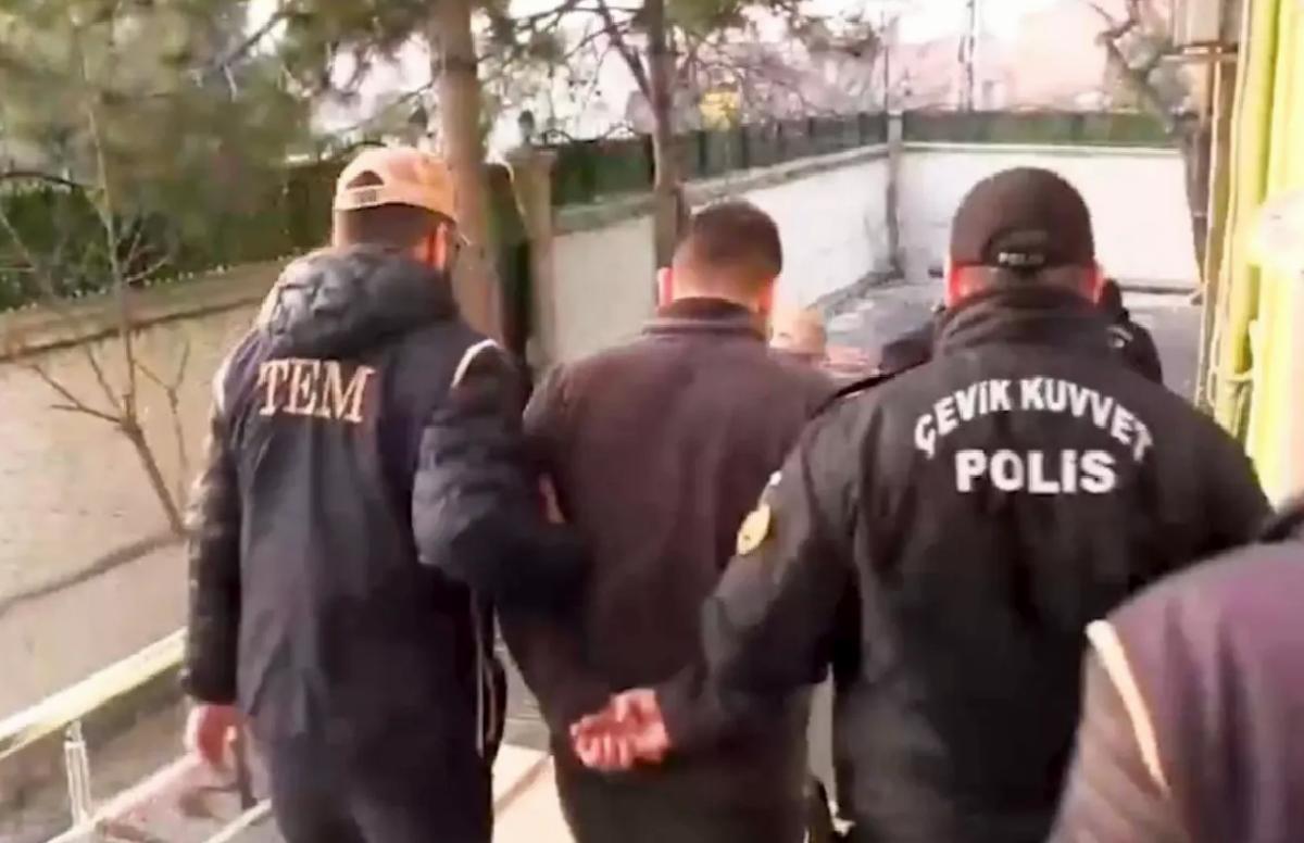 FETÖ’ye Operasyonda 20 Şüpheli Yakalandı