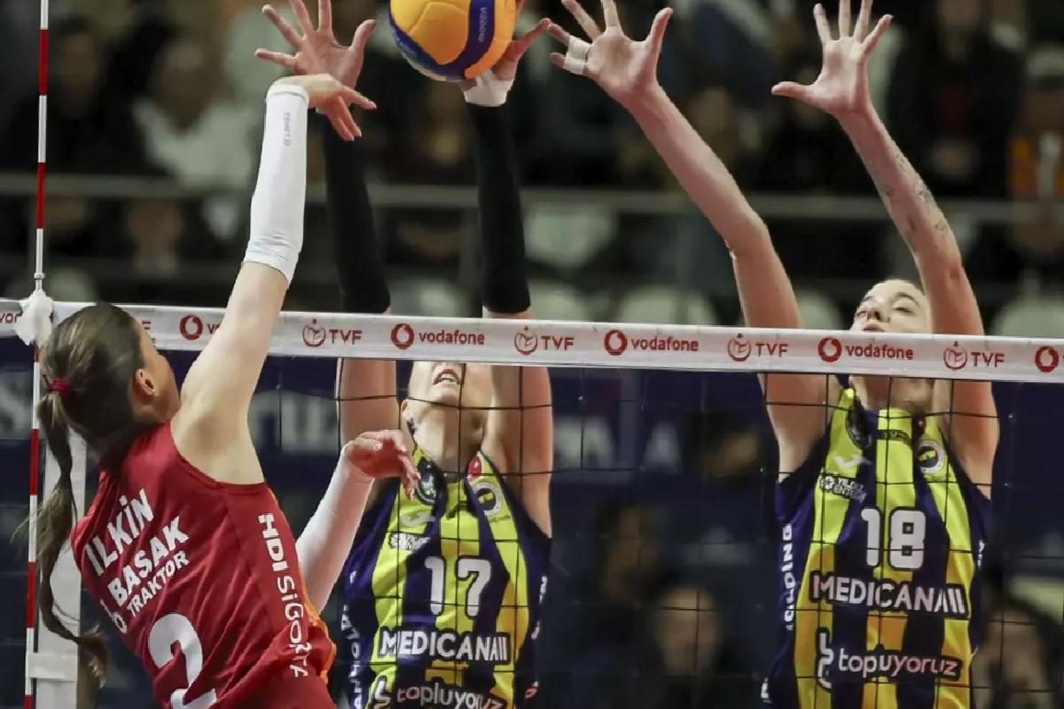 Galatasaray, Fenerbahçe’yi devirdi