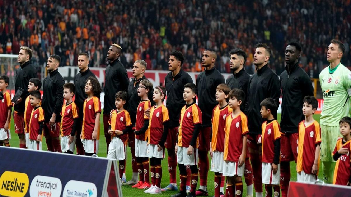 Galatasaray sahasındaki yenilmezliğini 15’e çıkardı