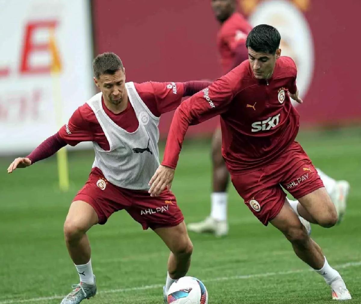 Galatasaray Samsunspor Maçına Hazırlanıyor