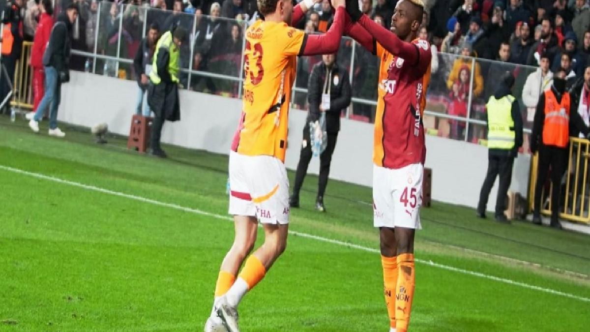 Galatasaray, Samsunspor’a karşı galibiyet serisini 8 maça yükseltti