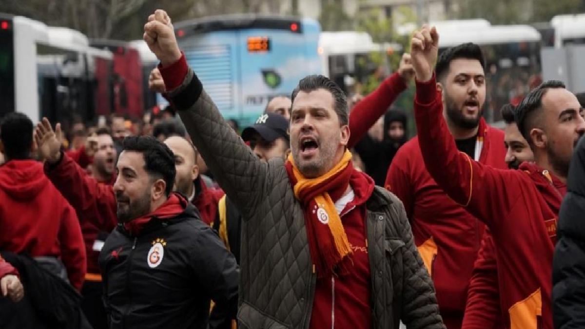 Galatasaray taraftarı Kadıköy’de