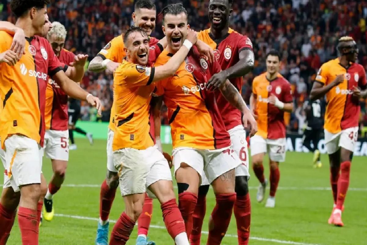 Galatasaray’ın yıldızı 100 milyon liraya ikna oldu