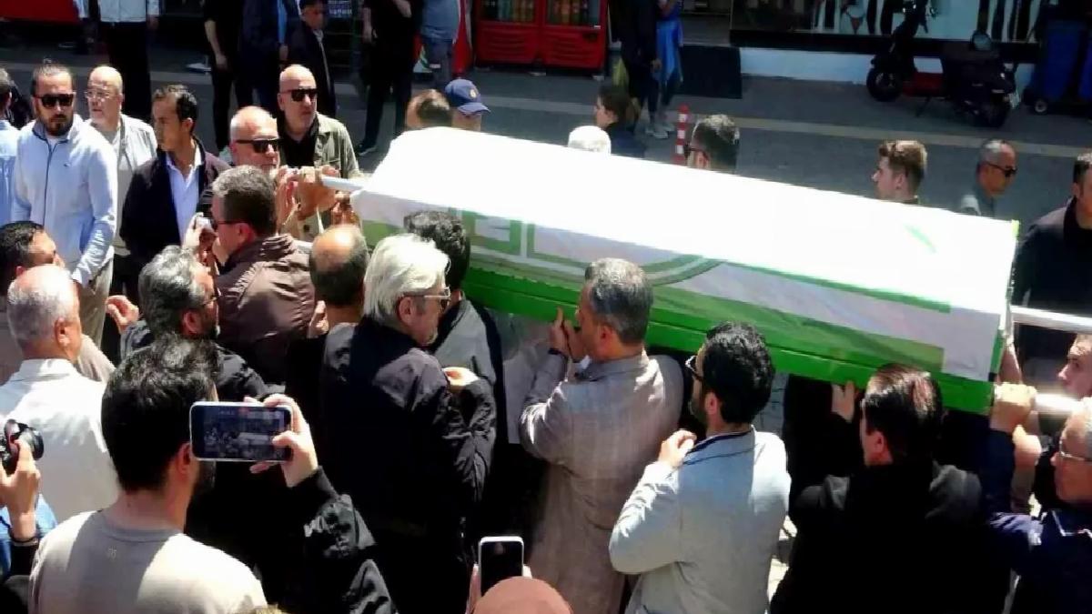Gazeteci Cüneyt Erdan, Kalp Krizinden Hayatını Kaybetti