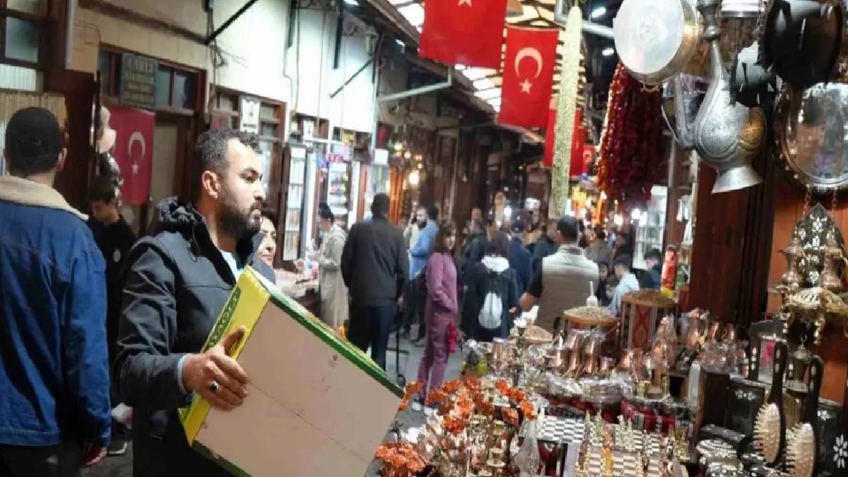 Gaziantep’te Alışveriş Yoğunluğu
