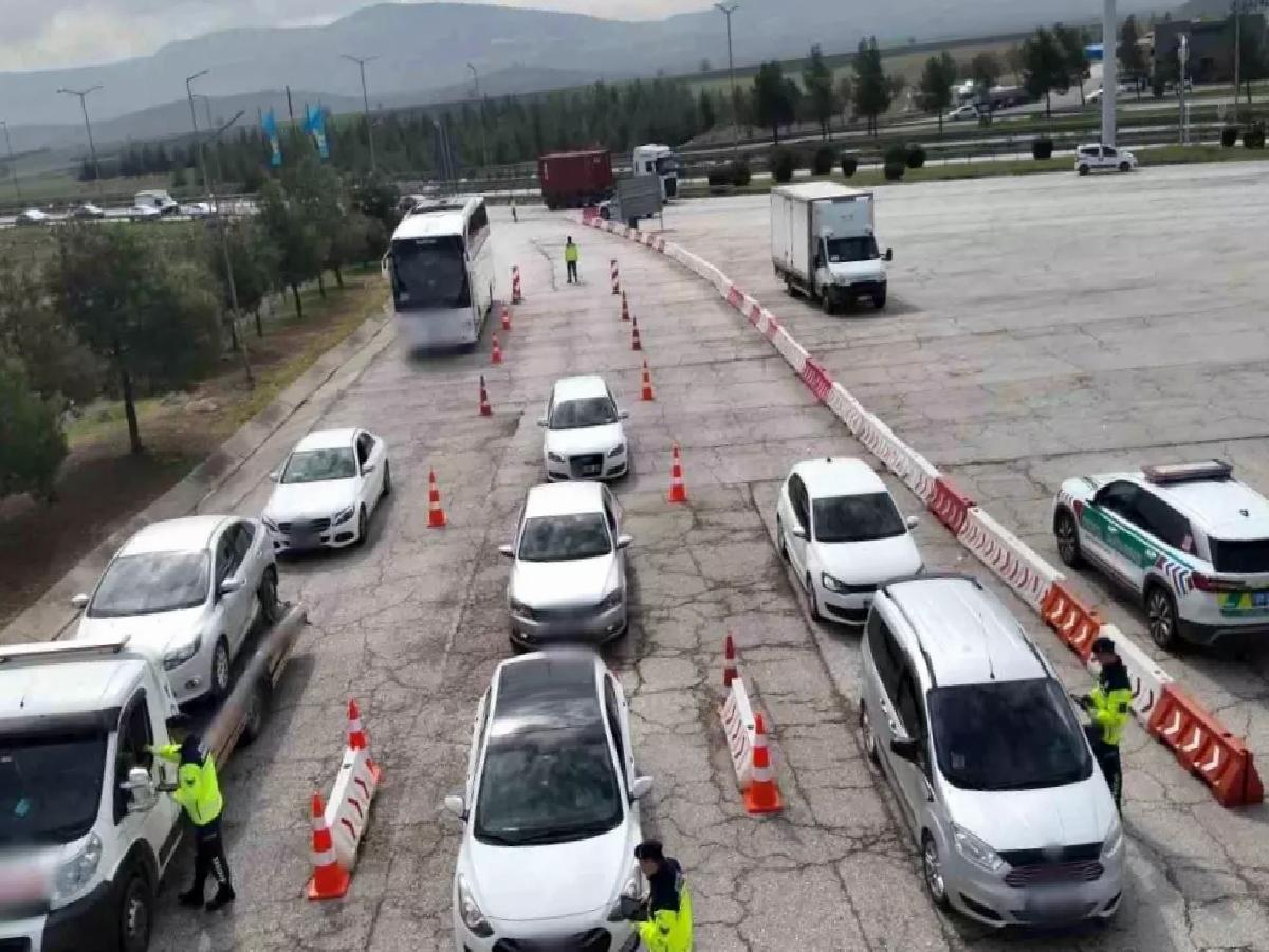 Gaziantep’te Dron İle Trafik Denetimi