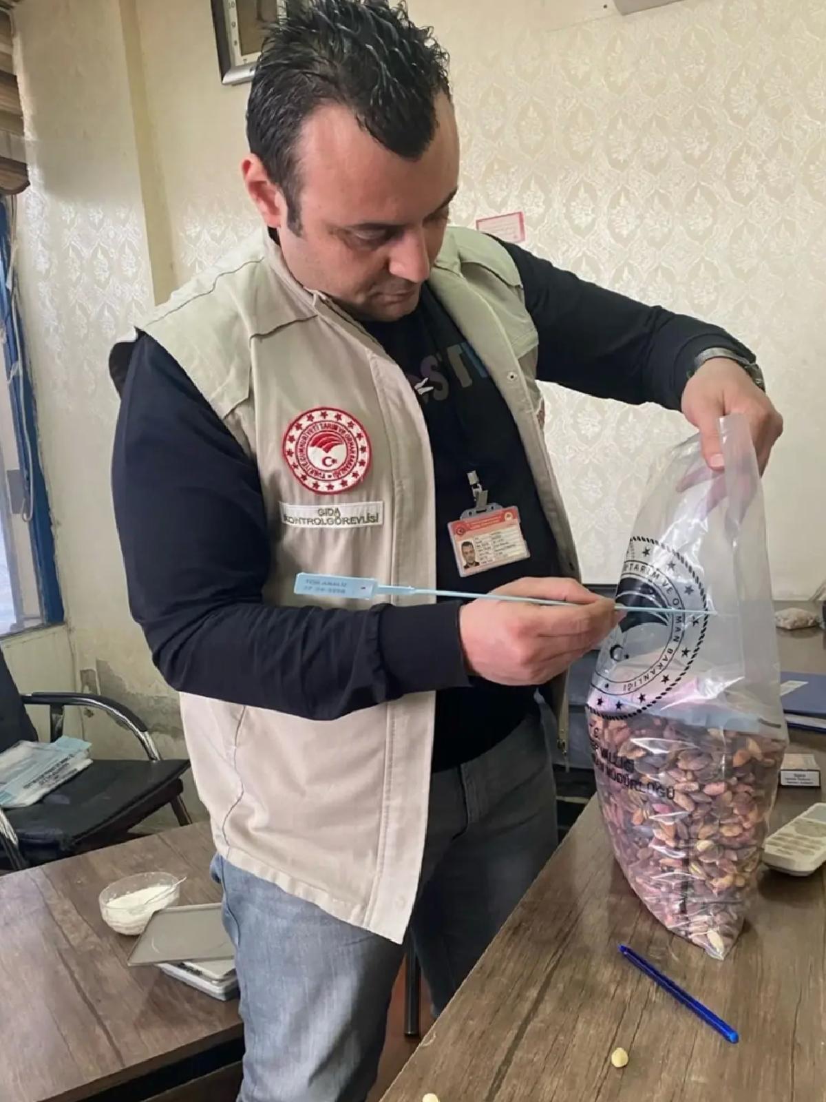 Gaziantep’te Küflü Fıstık İmha Edildi