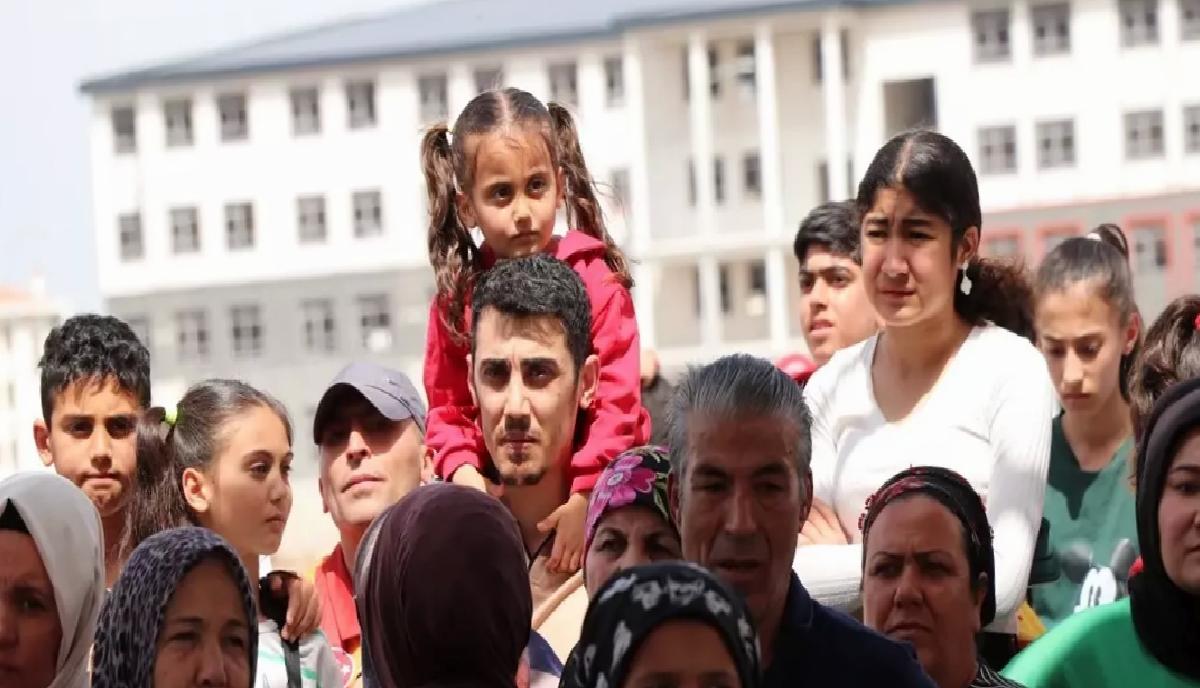 Gaziantep’te su tasarrufu sağlayan geçirimli beton sistemli park hizmete açıldı