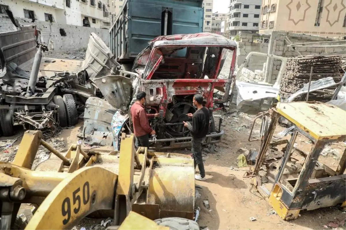Gazze’de İsrail Saldırıları: 25 Ölü