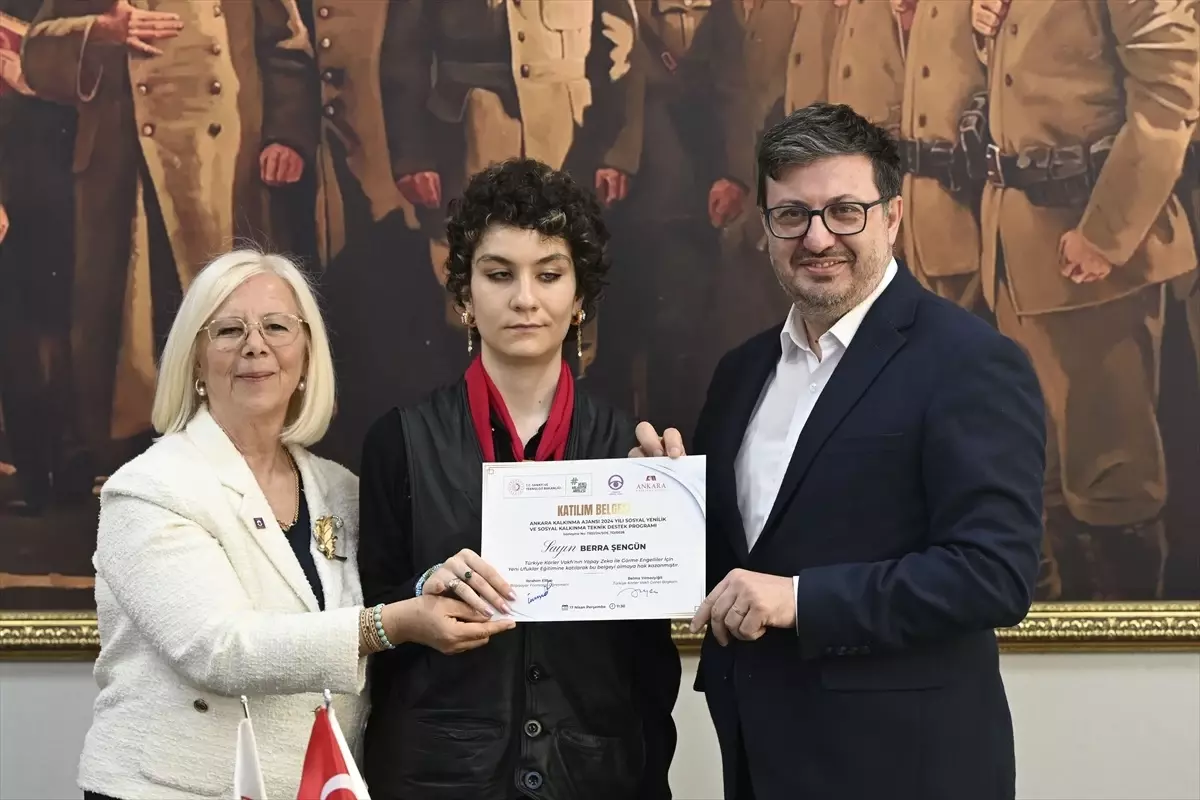 Görme Engellilere AI Eğitimi Sertifika Töreni