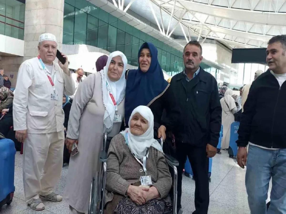 Hac Adayları Uğurlandı