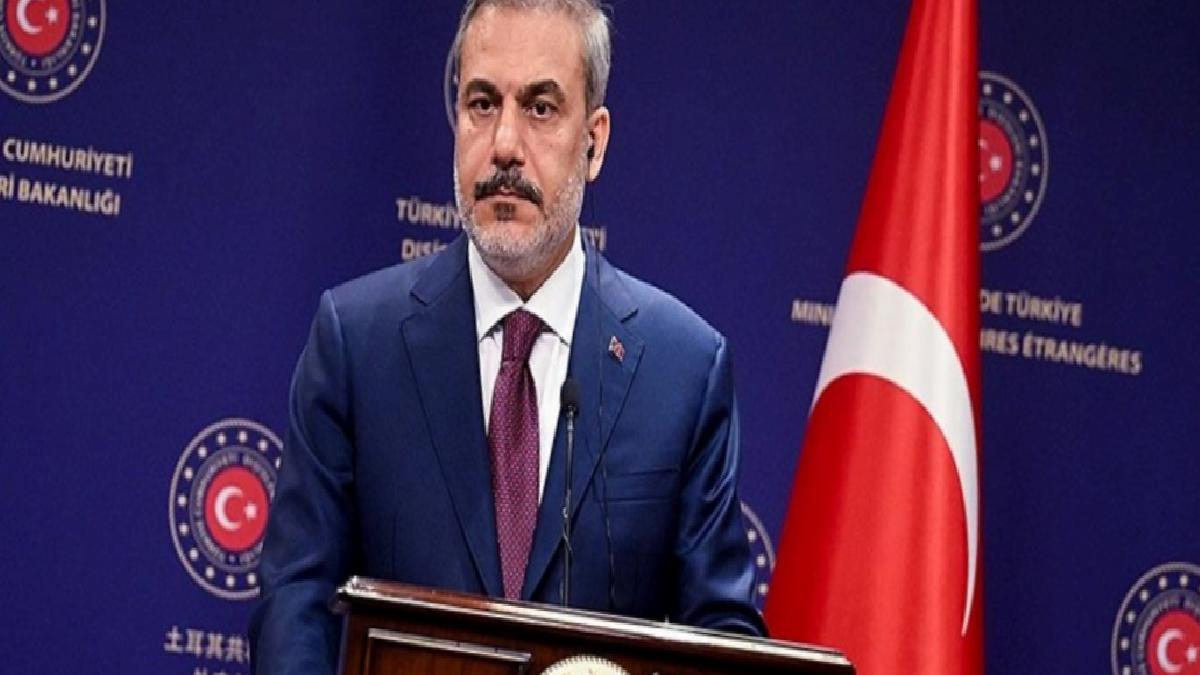 Hakan Fidan, Pakistanlı mevkidaşı Dar ile görüştü
