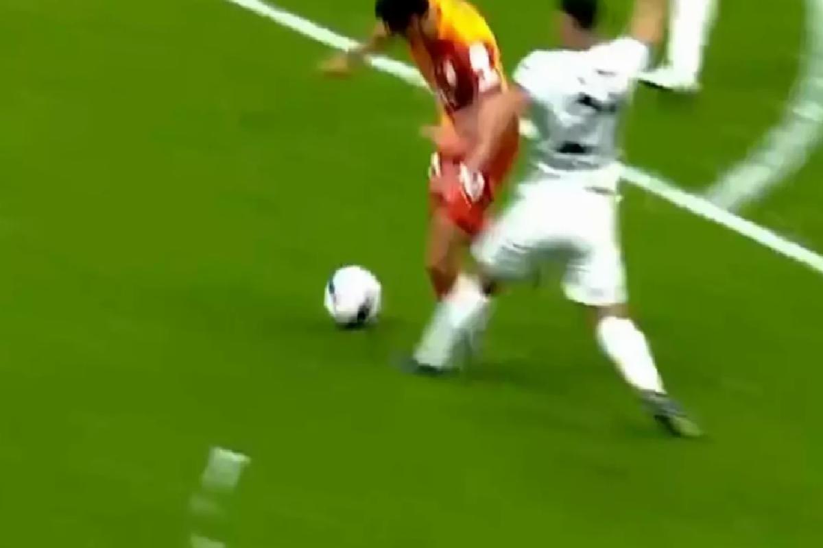 Hakem verdi, VAR devreye girdi! İşte Galatasaray’ın iptal olan penaltısı