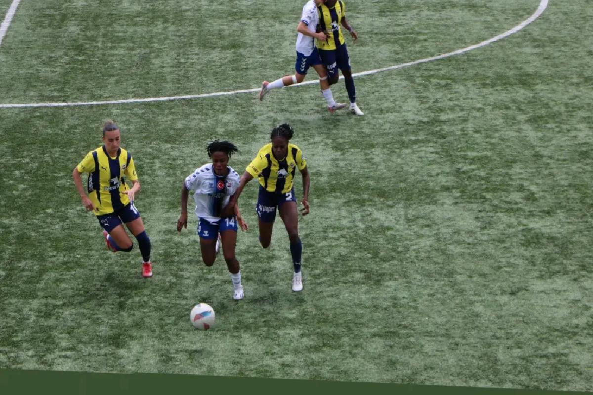 Hakkarigücü, Fenerbahçe’ye 1-2 Yenildi