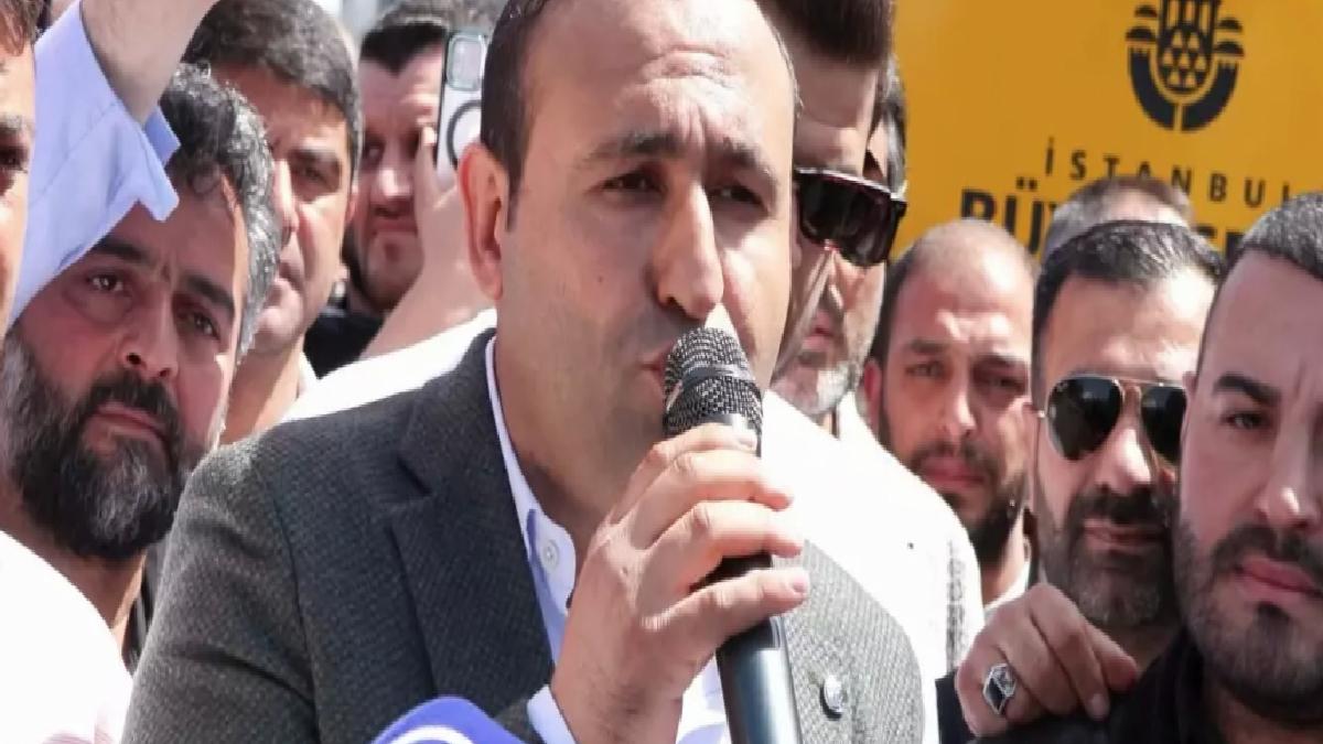 Halk Otobüsü Şoförleri İBB Önünde Eylem Yaptı
