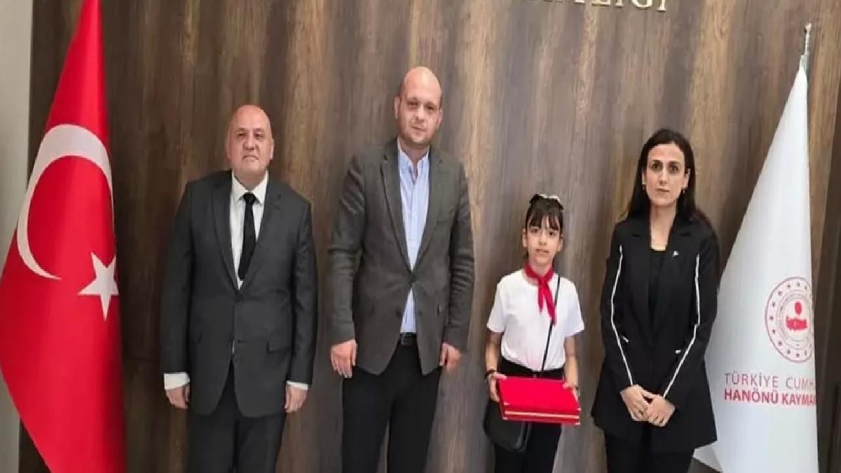 Hanönü’de Kaymakam ve Belediye Başkanı koltuklarına öğrenciler oturdu