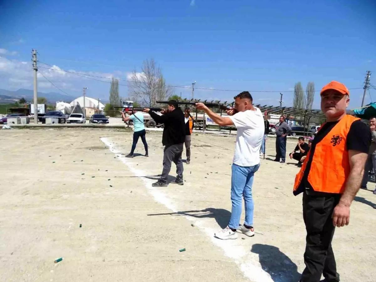 Hisarcık’ta Atıcılık Yarışmaları Heyecanı