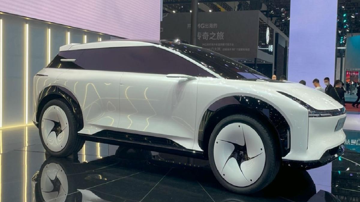 Huawei ve SAIC ortak elektrikli otomobil markası Shangjie’yi duyurdu