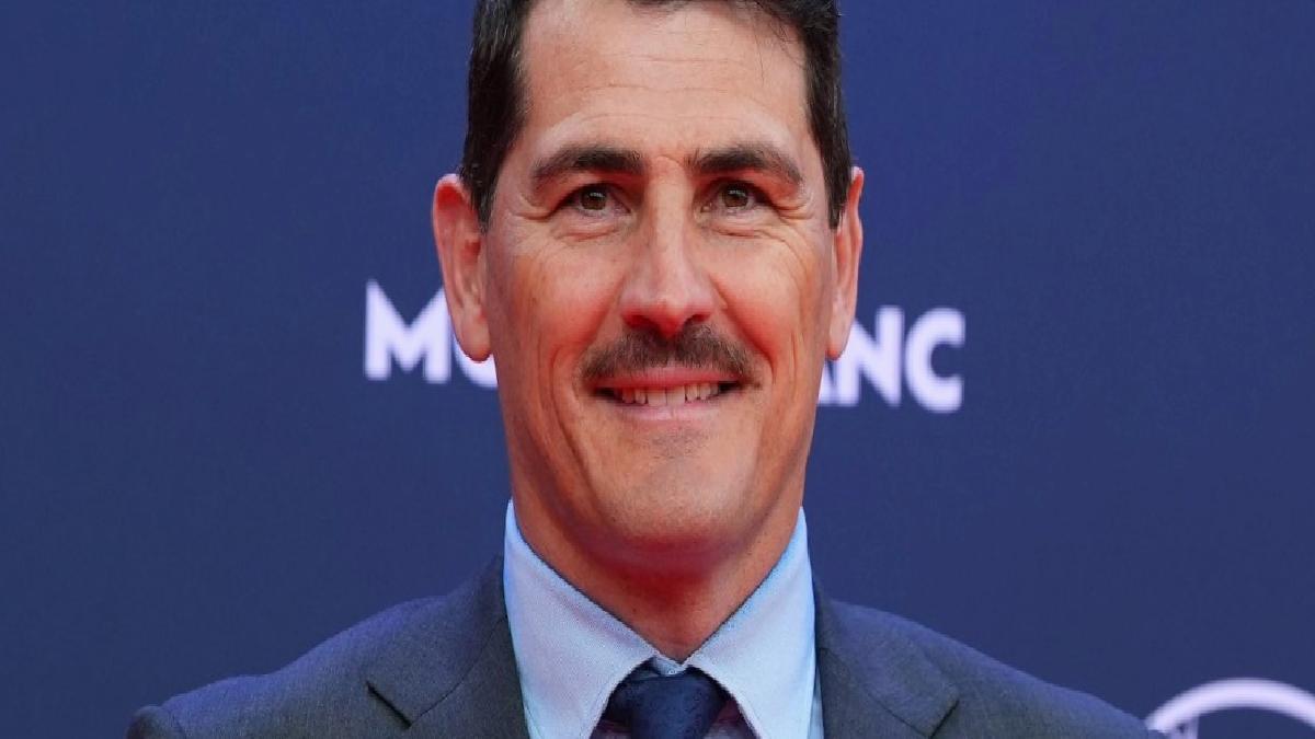 Iker Casillas yeni tarzıyla gündem oldu
