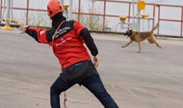İki kardeş afetlerde mucize yaratıyor