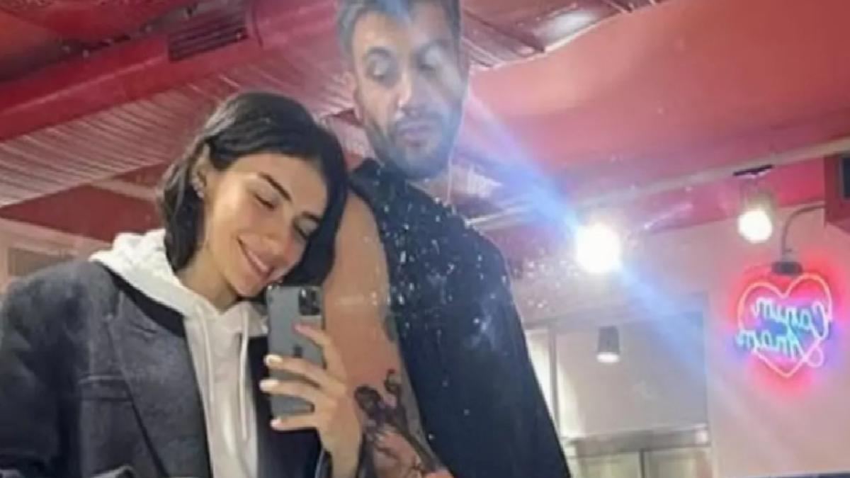 İnci Taneleri’nin Dilber’i Hazar Ergüçlü sevgilisiyle Efe Çelik Kıbrıs’a gitti