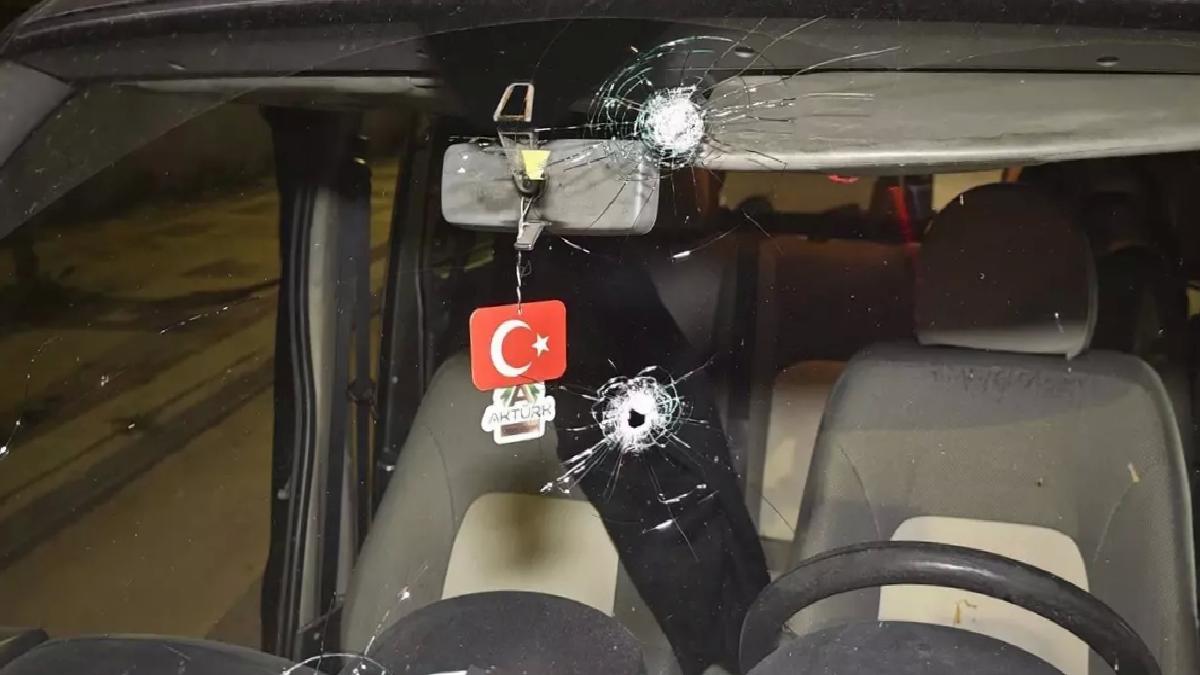 İnegöl’de Hafif Ticari Araca Silahlı Saldırı