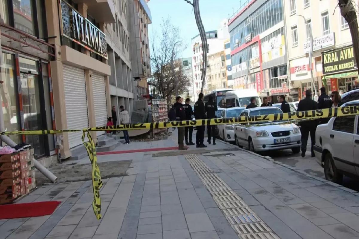 İpekyolu’nda Silahlı Saldırı: 1 Ölüm, 4 Yaralı