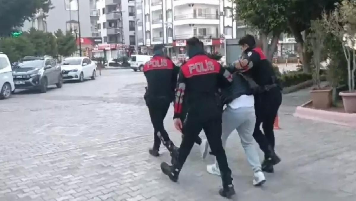 İskenderun’da Berber Dükkanına Silahlı Saldırı
