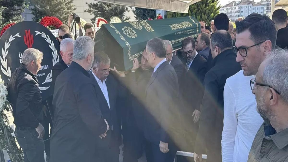 İsmet Yılmaz’ın Ağabeyi Tacettin Yılmaz Defnedildi
