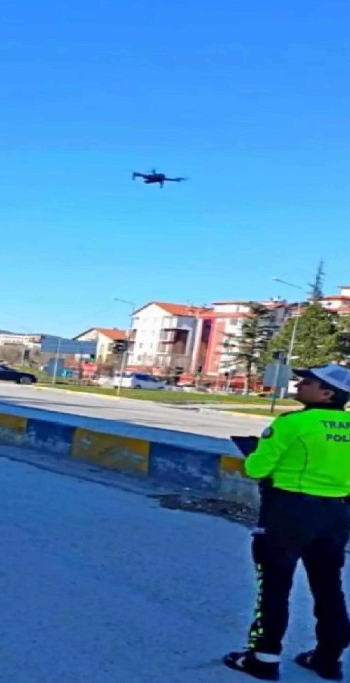 Isparta’da Trafik Denetimi: Kırmızı Işık İhlali ve Kask Cezası