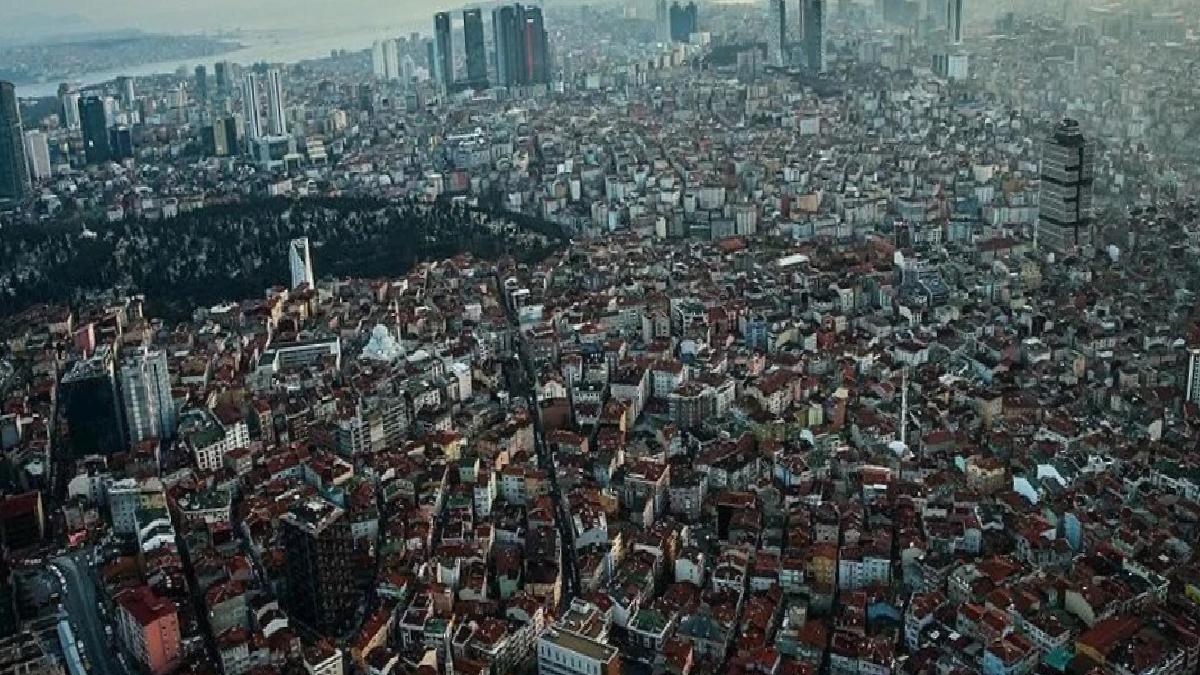 İstanbul depremle sarsıldı: Hangi uzman ne diyor, büyük deprem kapıda mı?